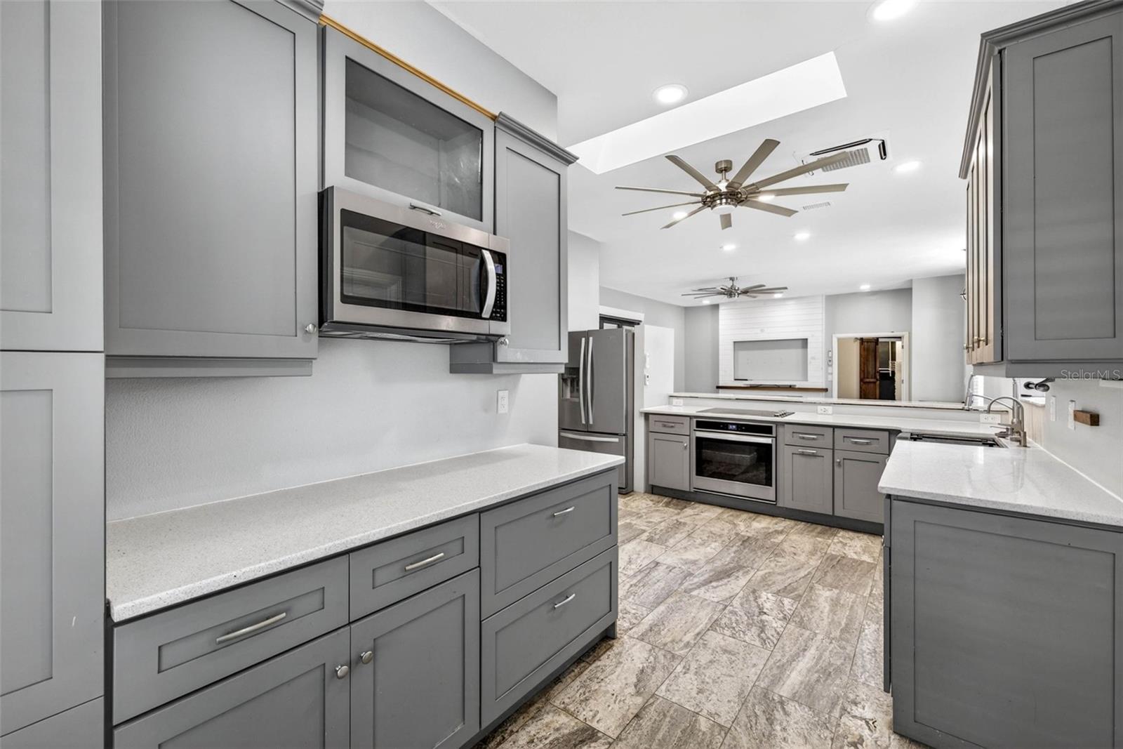CEDAR CREEK - Residential
