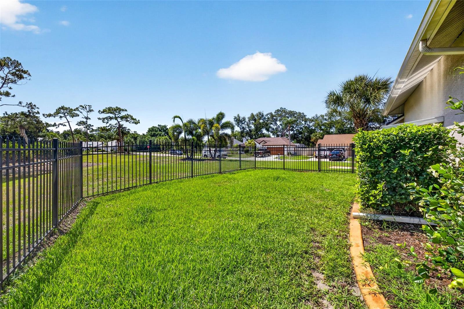 CEDAR CREEK - Residential