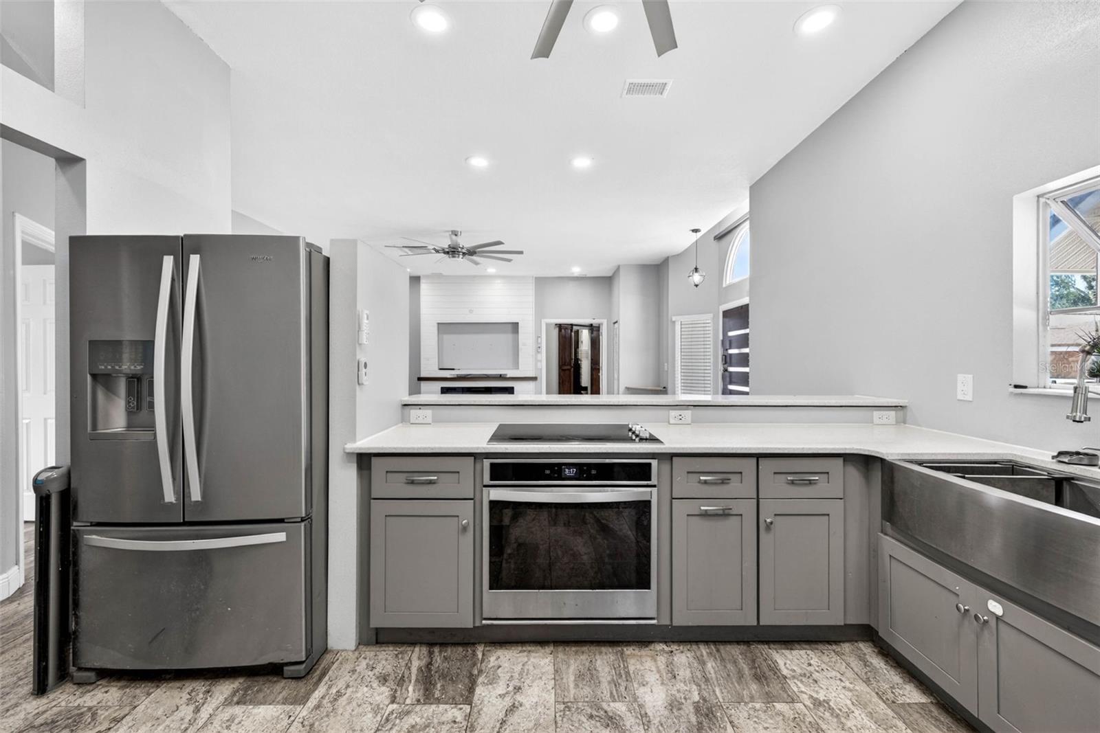 CEDAR CREEK - Residential