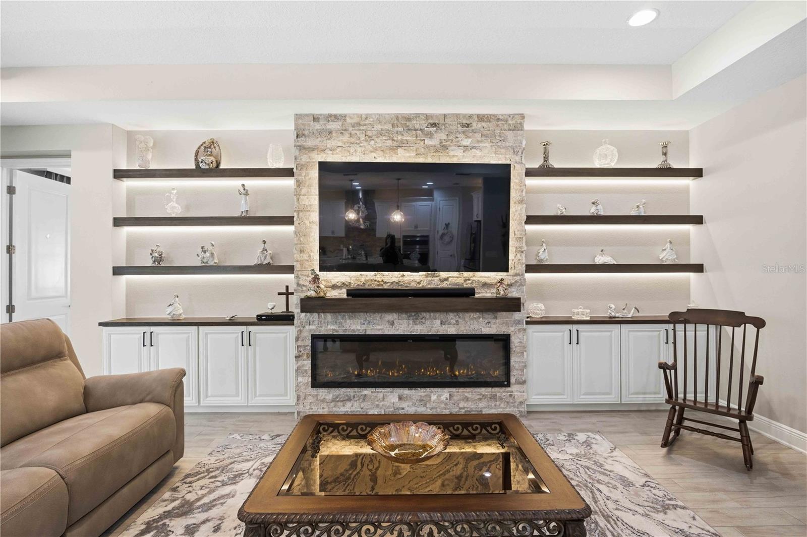 OASIS/WEST VLGS PH 1 - Residential