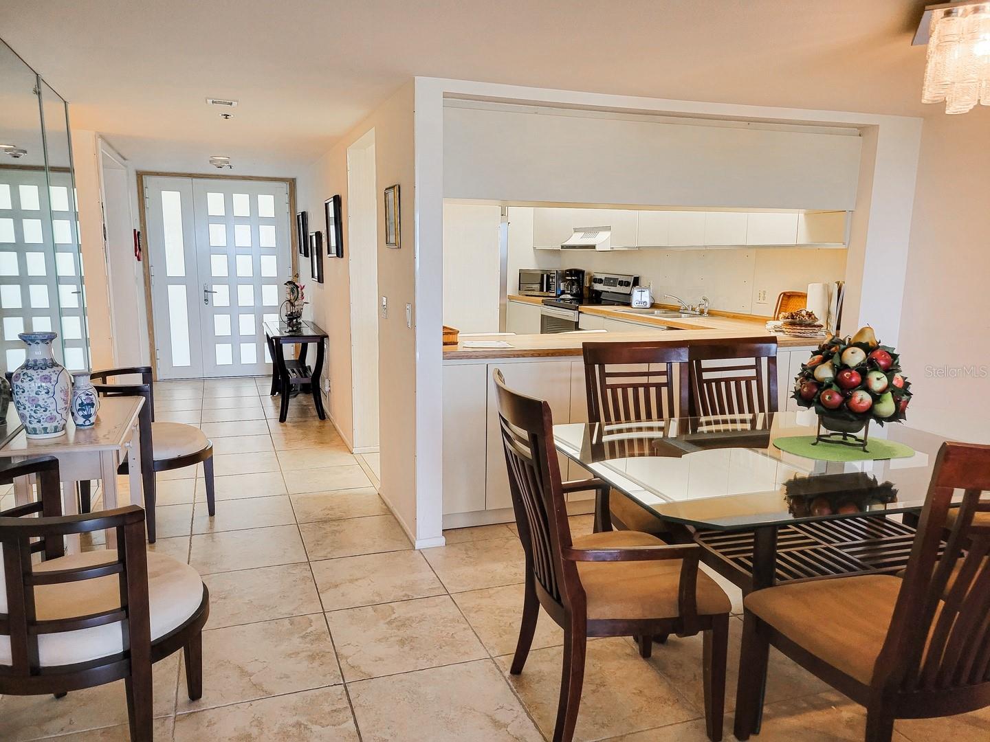 BEACHPLACE II - Residential
