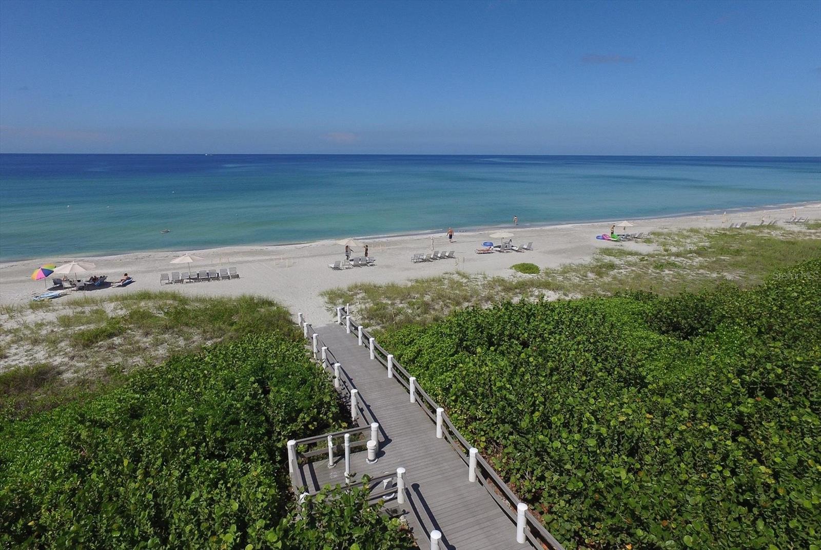 BEACHPLACE II - Residential