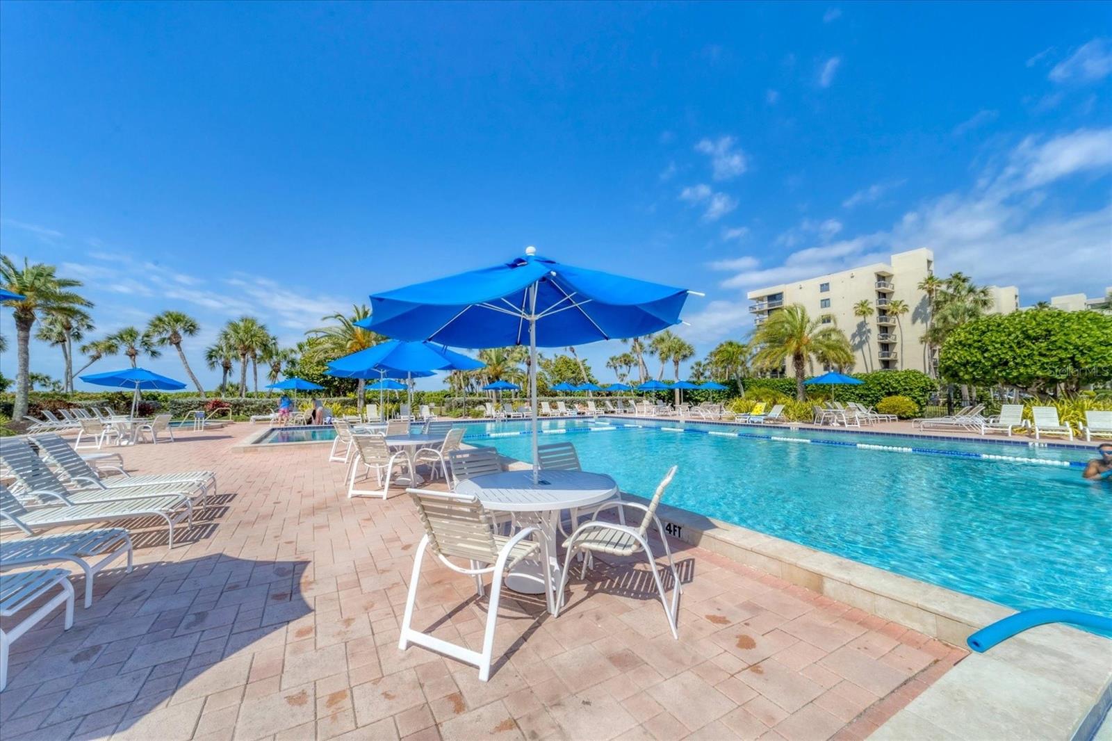 BEACHPLACE II - Residential