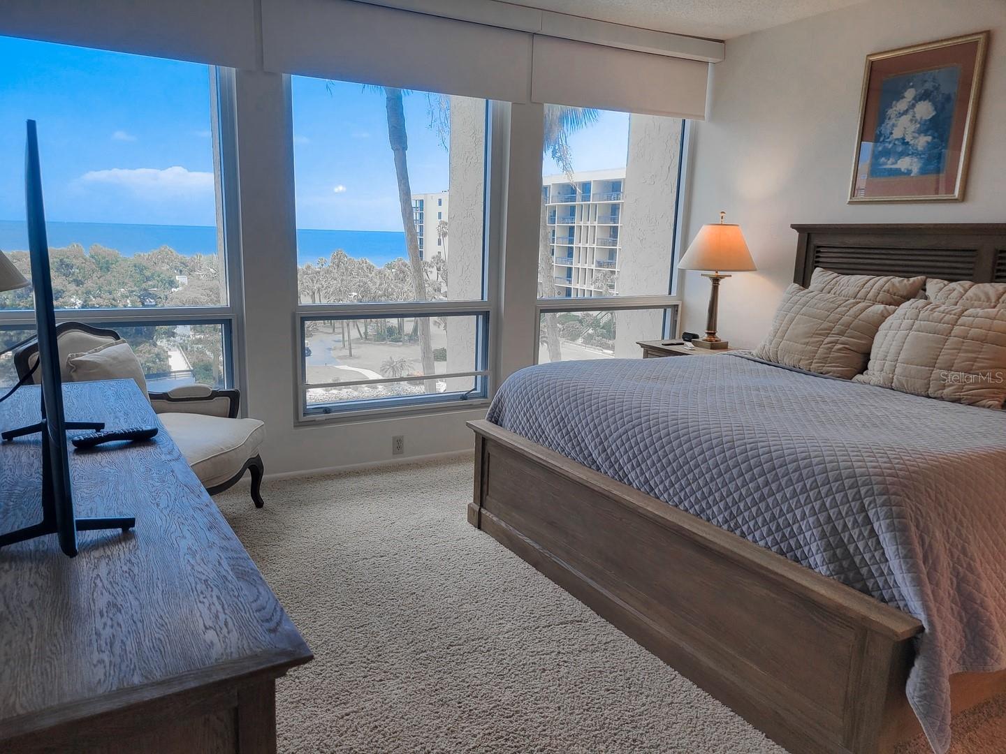 BEACHPLACE II - Residential