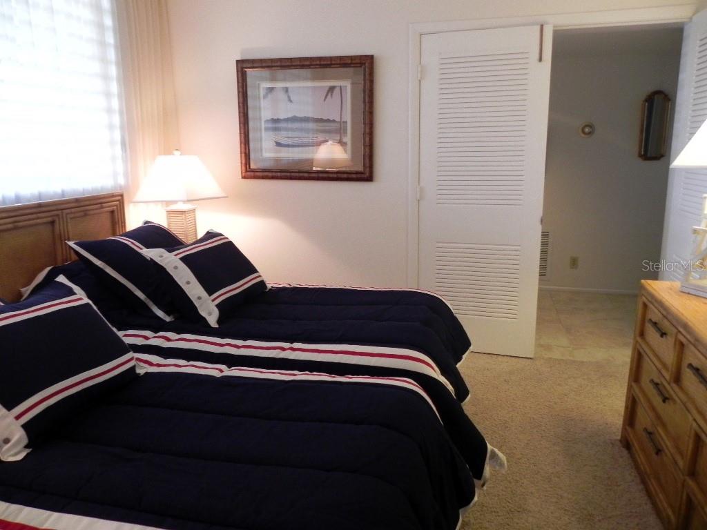 BEACHPLACE II - Residential