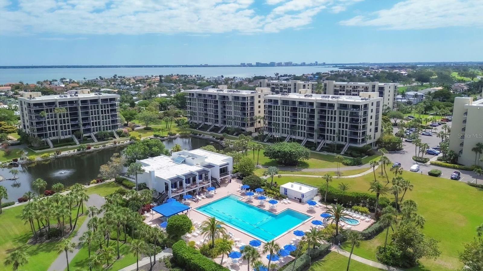 BEACHPLACE II - Residential