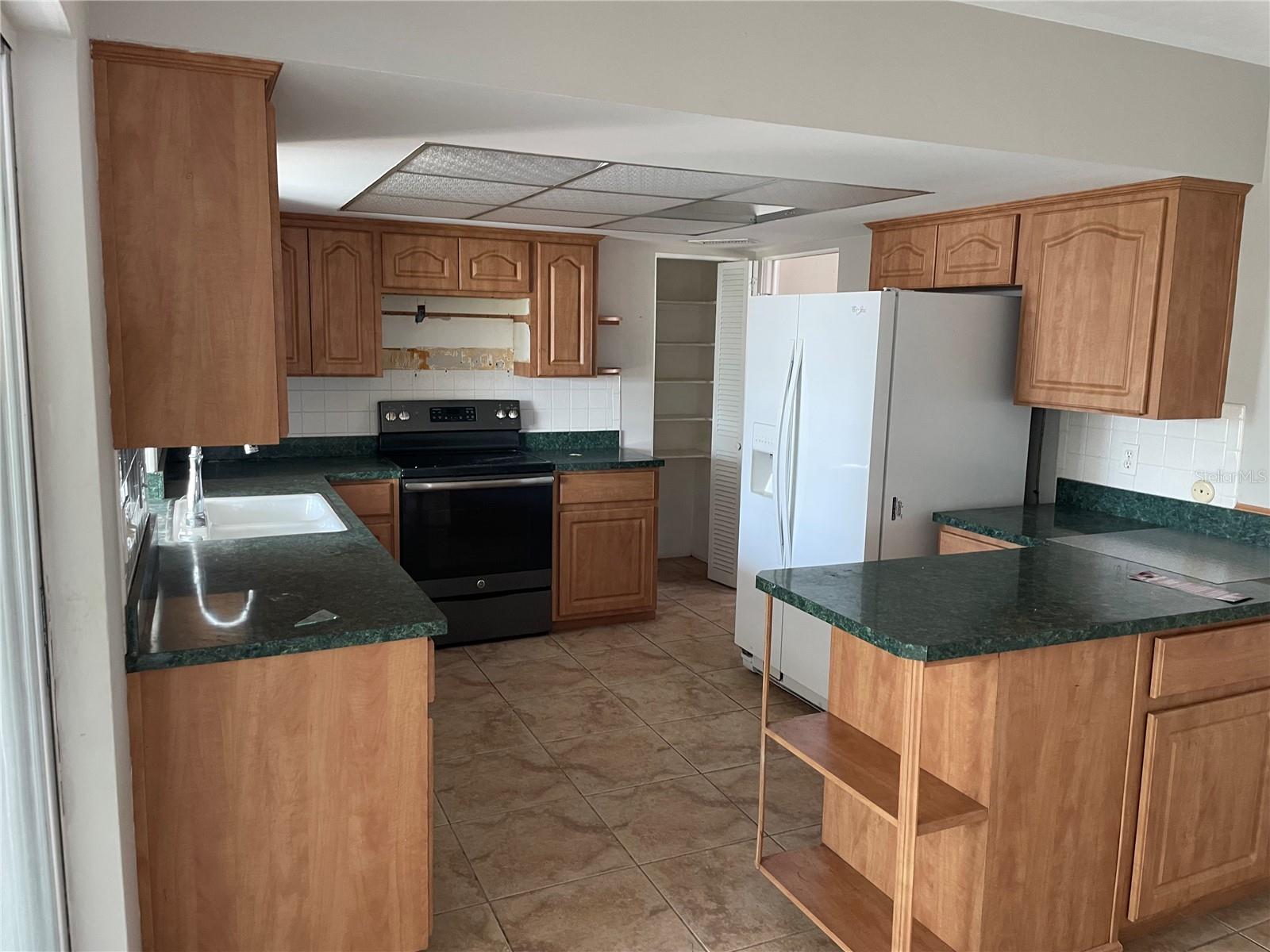 FLAMINGO CAY SECOND UNIT - Residential