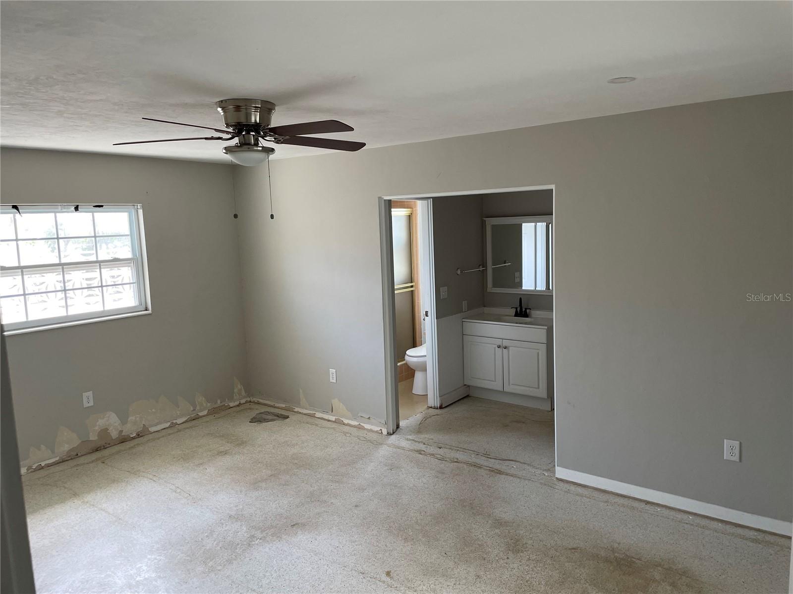 FLAMINGO CAY SECOND UNIT - Residential