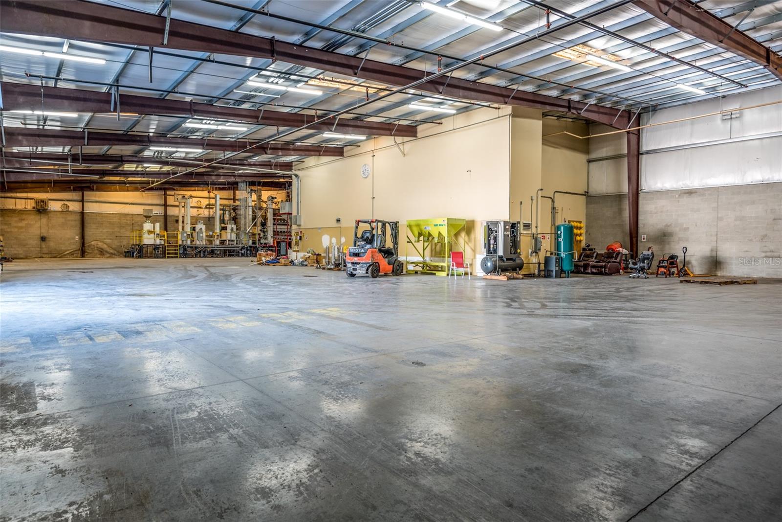 POINCIANA COMMERCENTER 1 - Commercial Sale