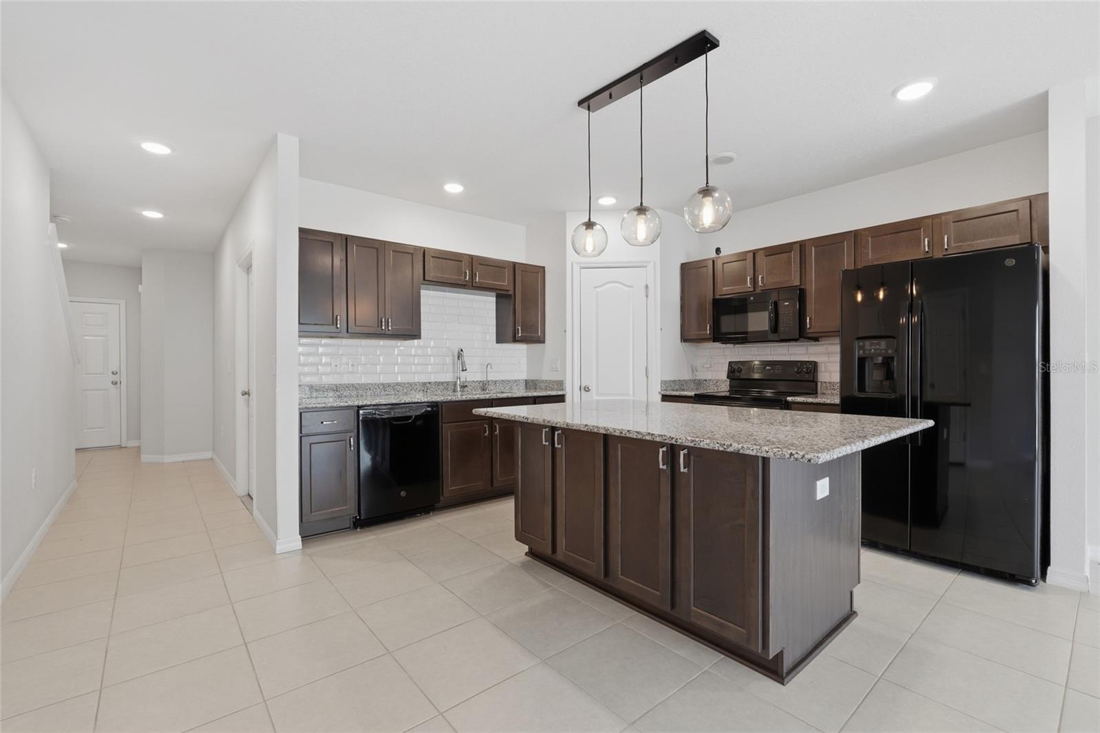 HAMPTON HILLS SOUTH PH 03 - Residential
