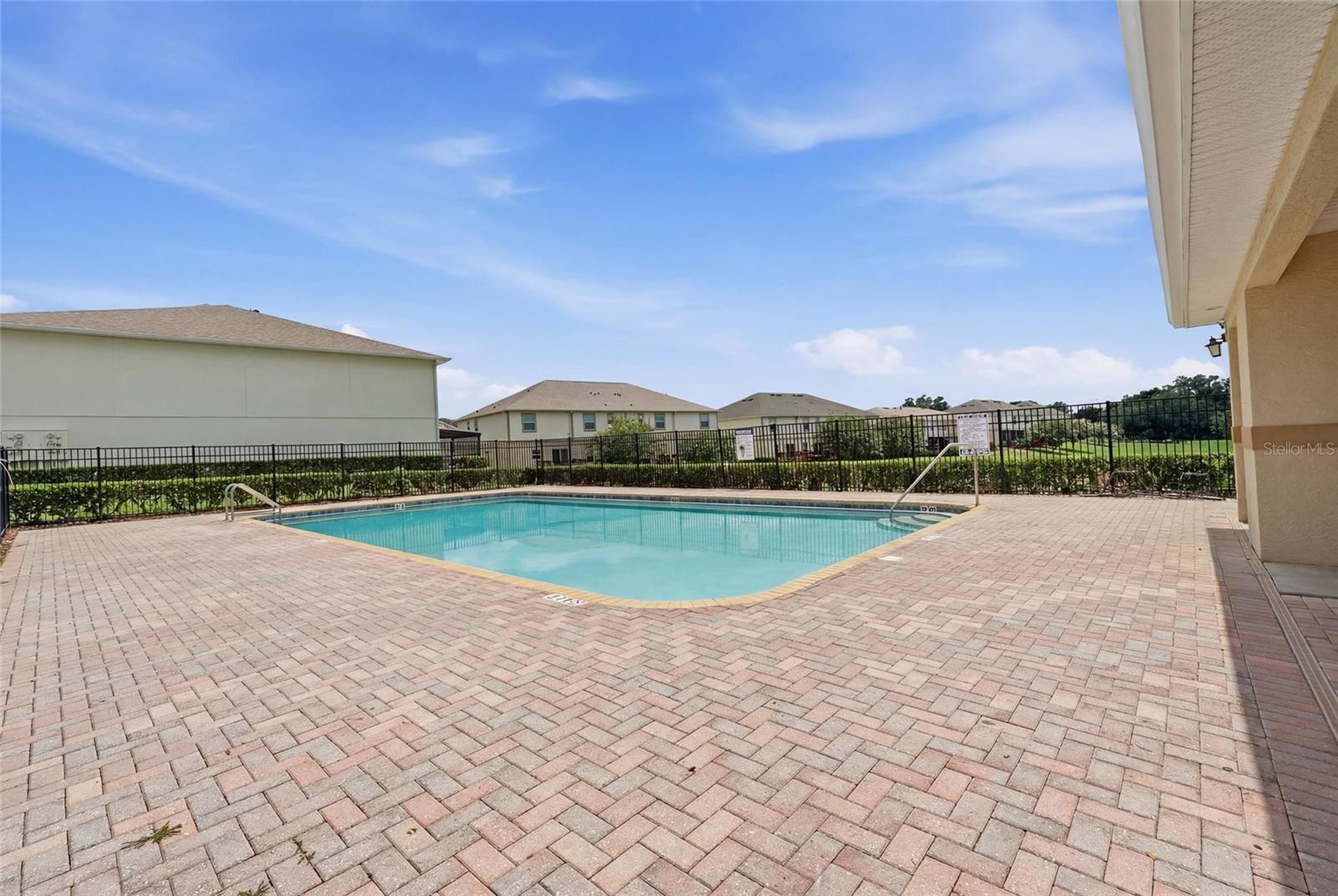 HAMPTON HILLS SOUTH PH 03 - Residential