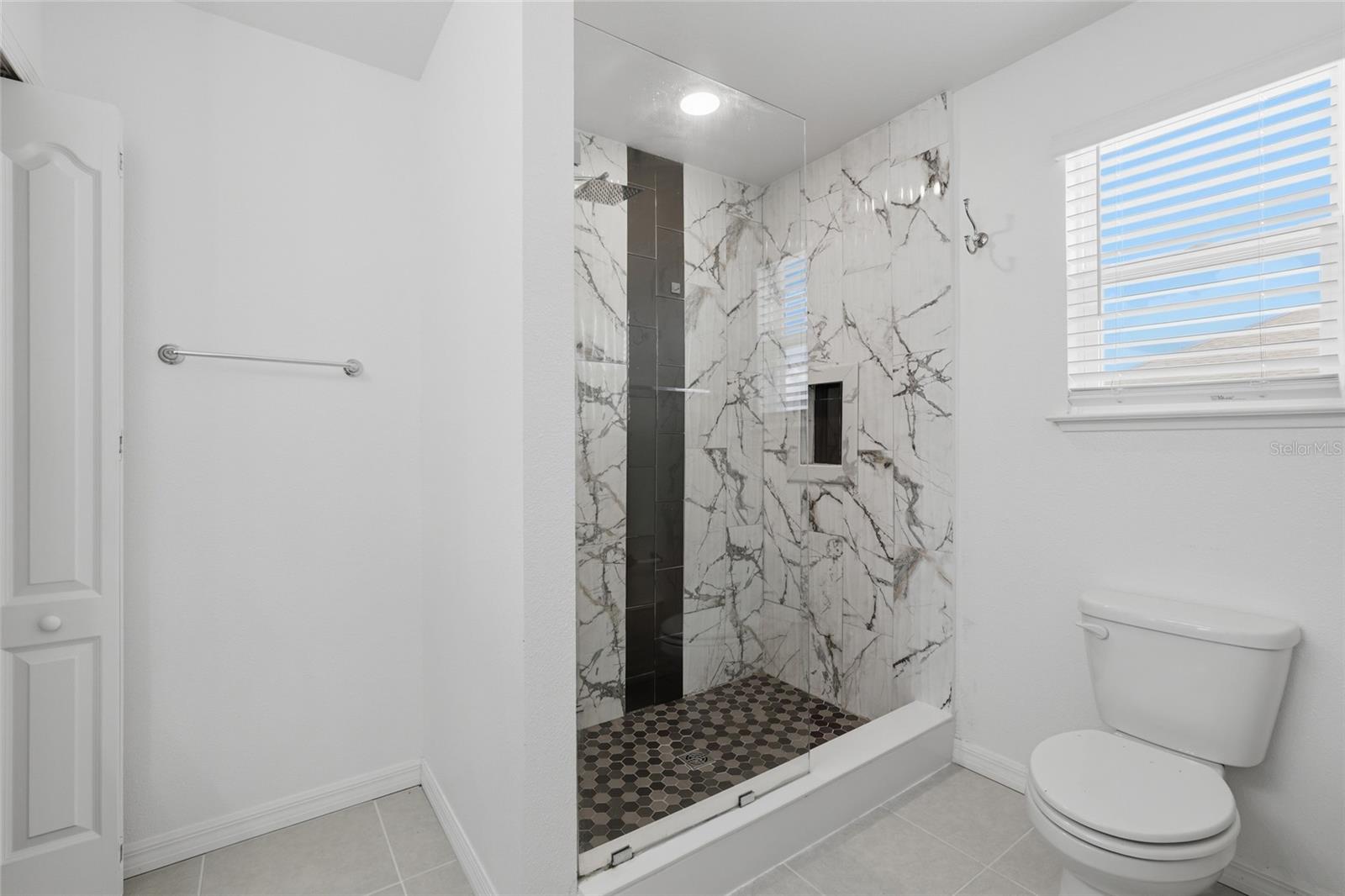 HAMPTON HILLS SOUTH PH 03 - Residential