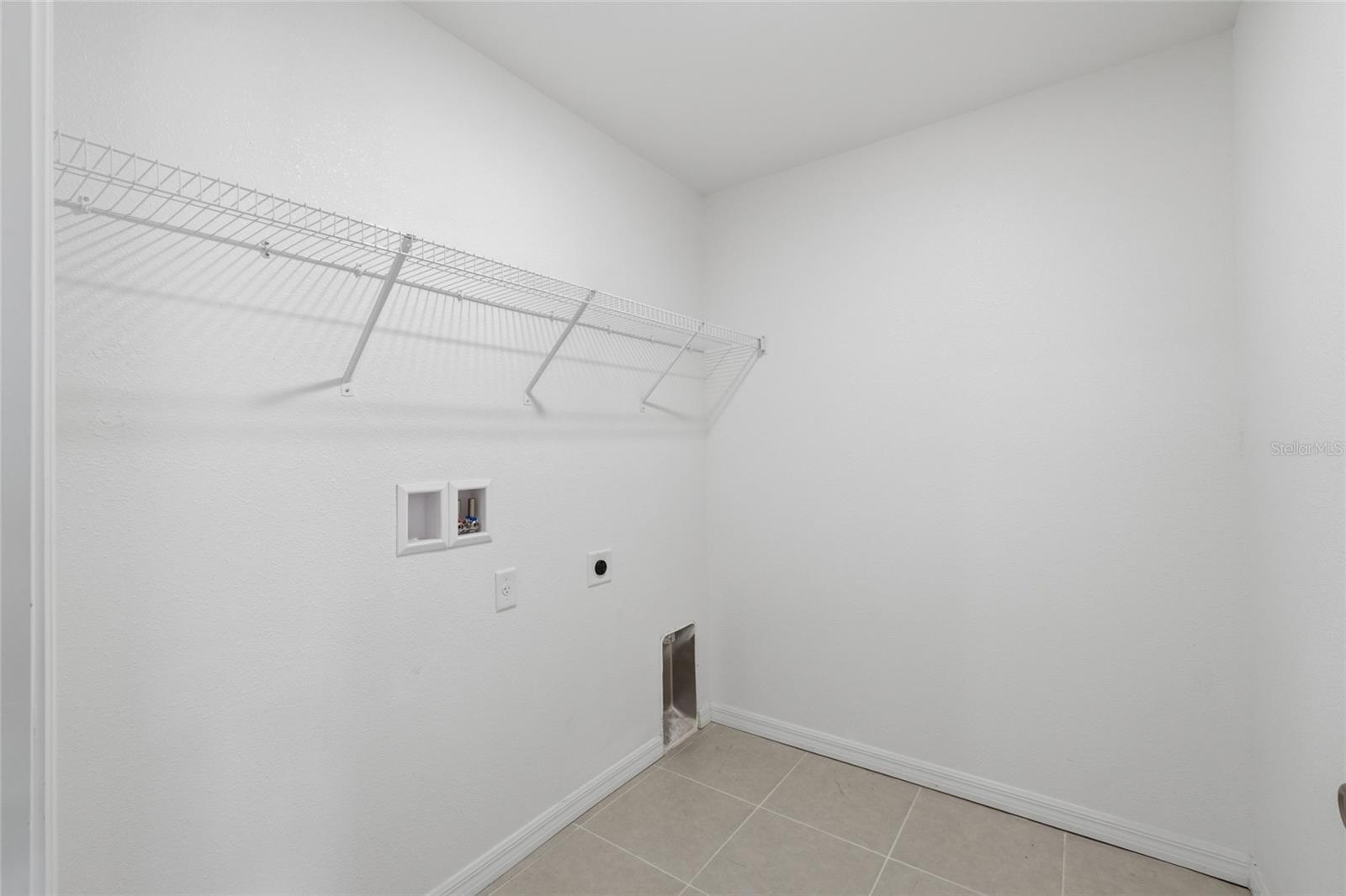 HAMPTON HILLS SOUTH PH 03 - Residential