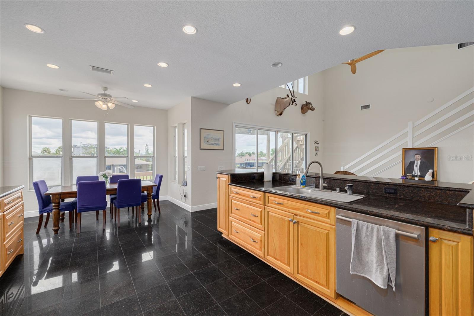 HARBOR ISLES - Residential
