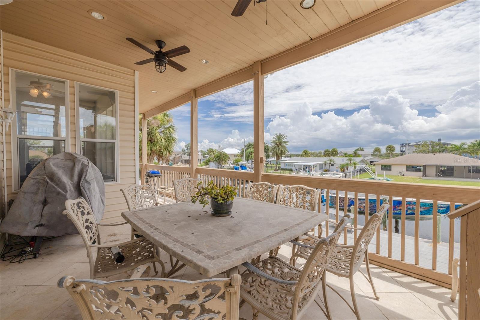 HARBOR ISLES - Residential