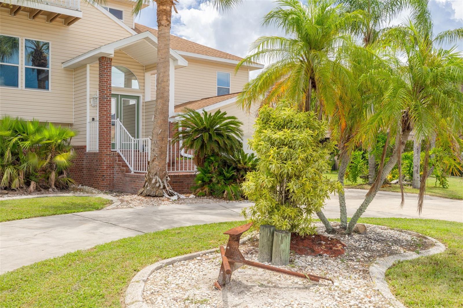 HARBOR ISLES - Residential