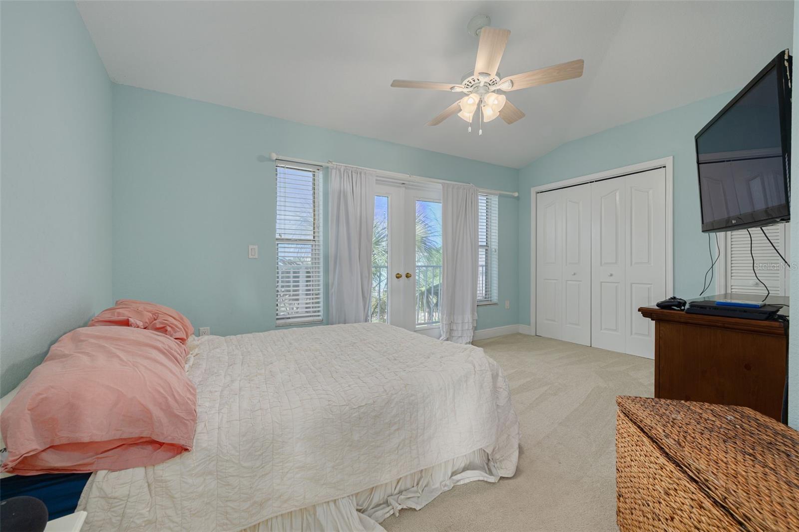 HARBOR ISLES - Residential