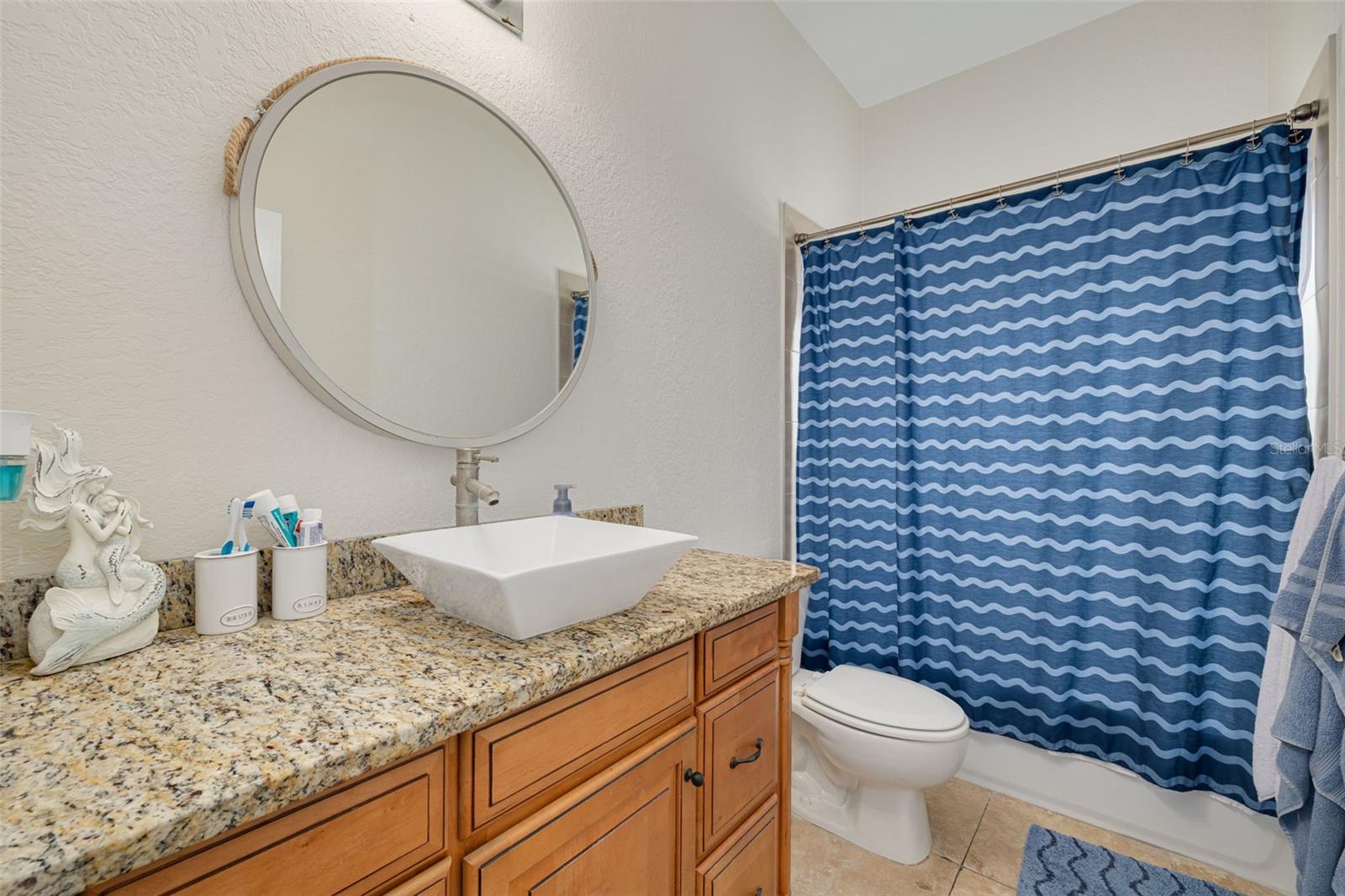 HARBOR ISLES - Residential