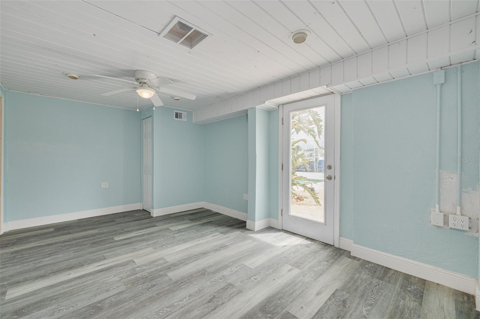 HARBOR ISLES - Residential