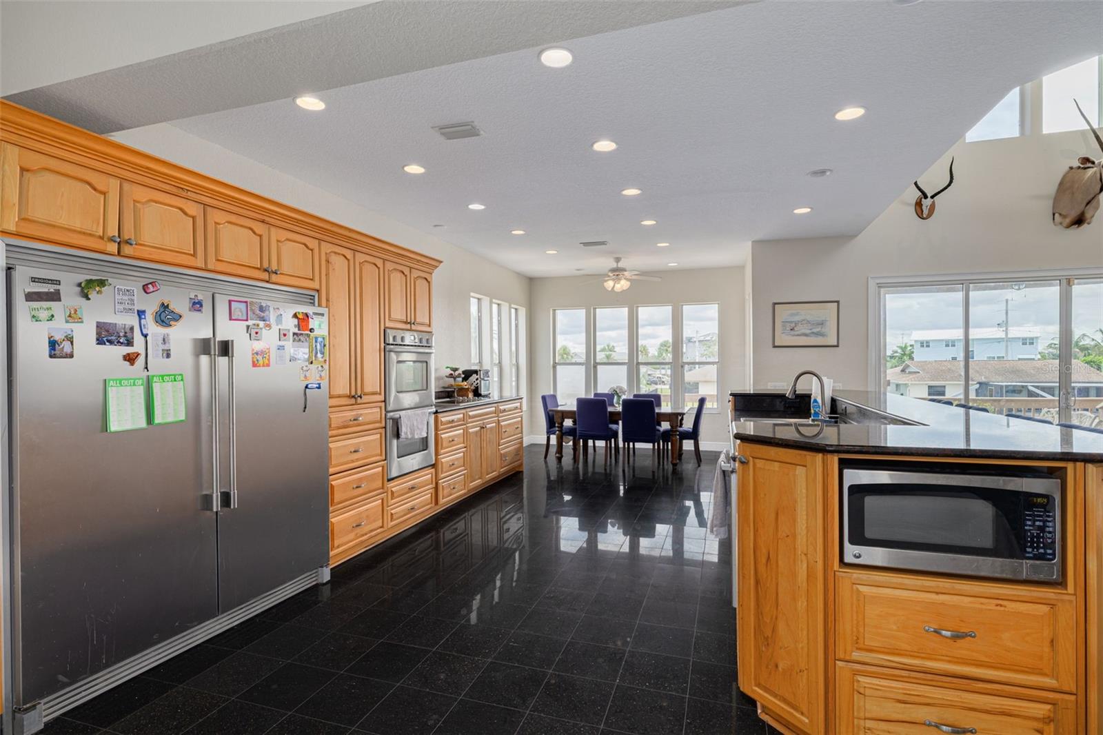 HARBOR ISLES - Residential