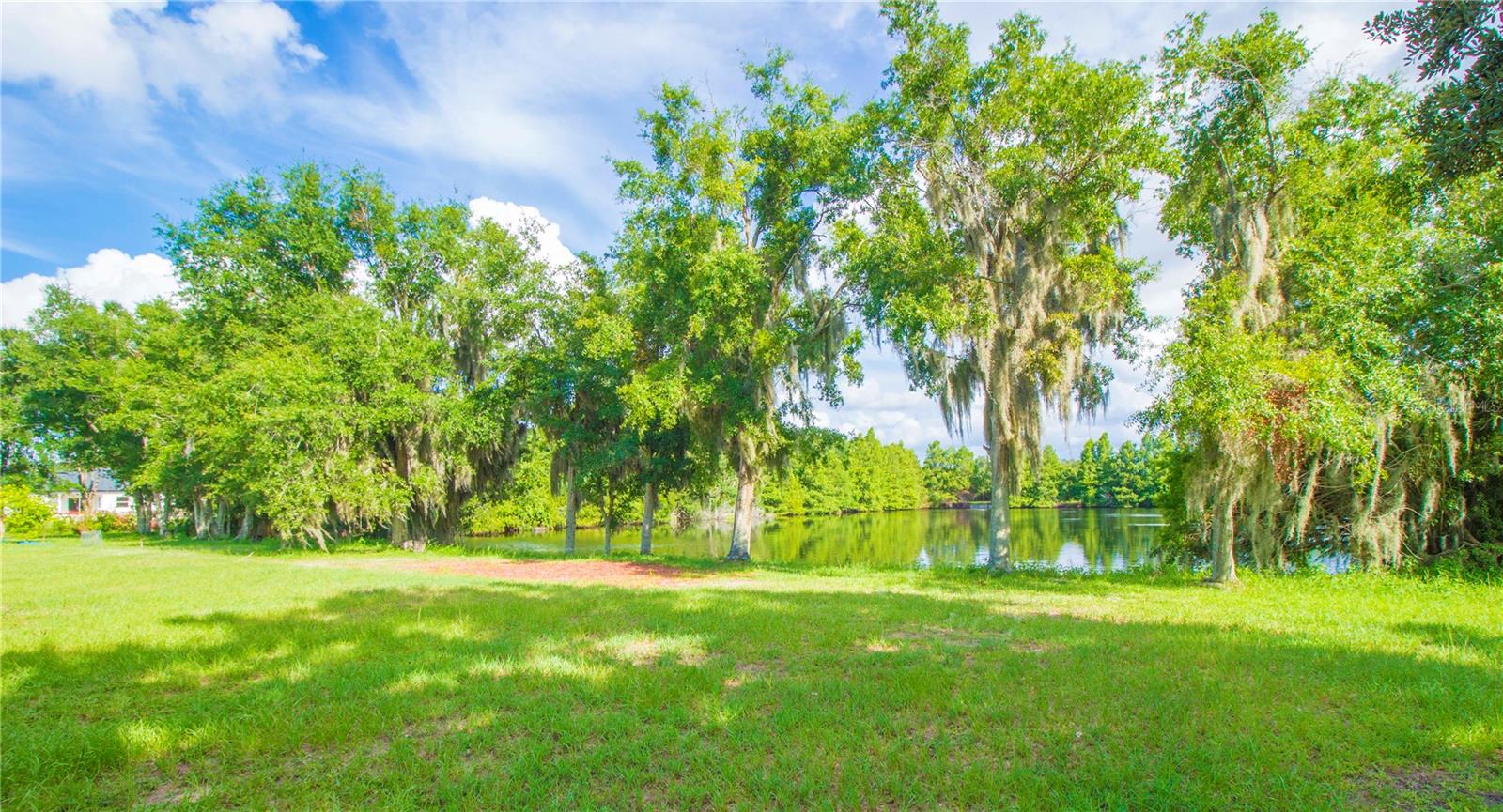FORTUNE LAKES - Residential
