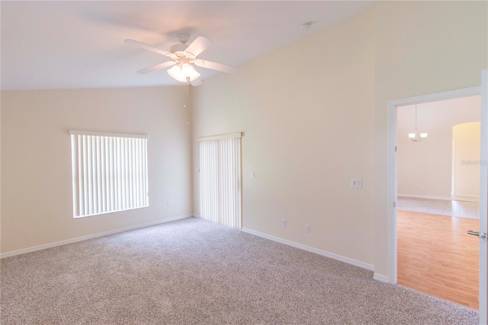 FORTUNE LAKES - Residential