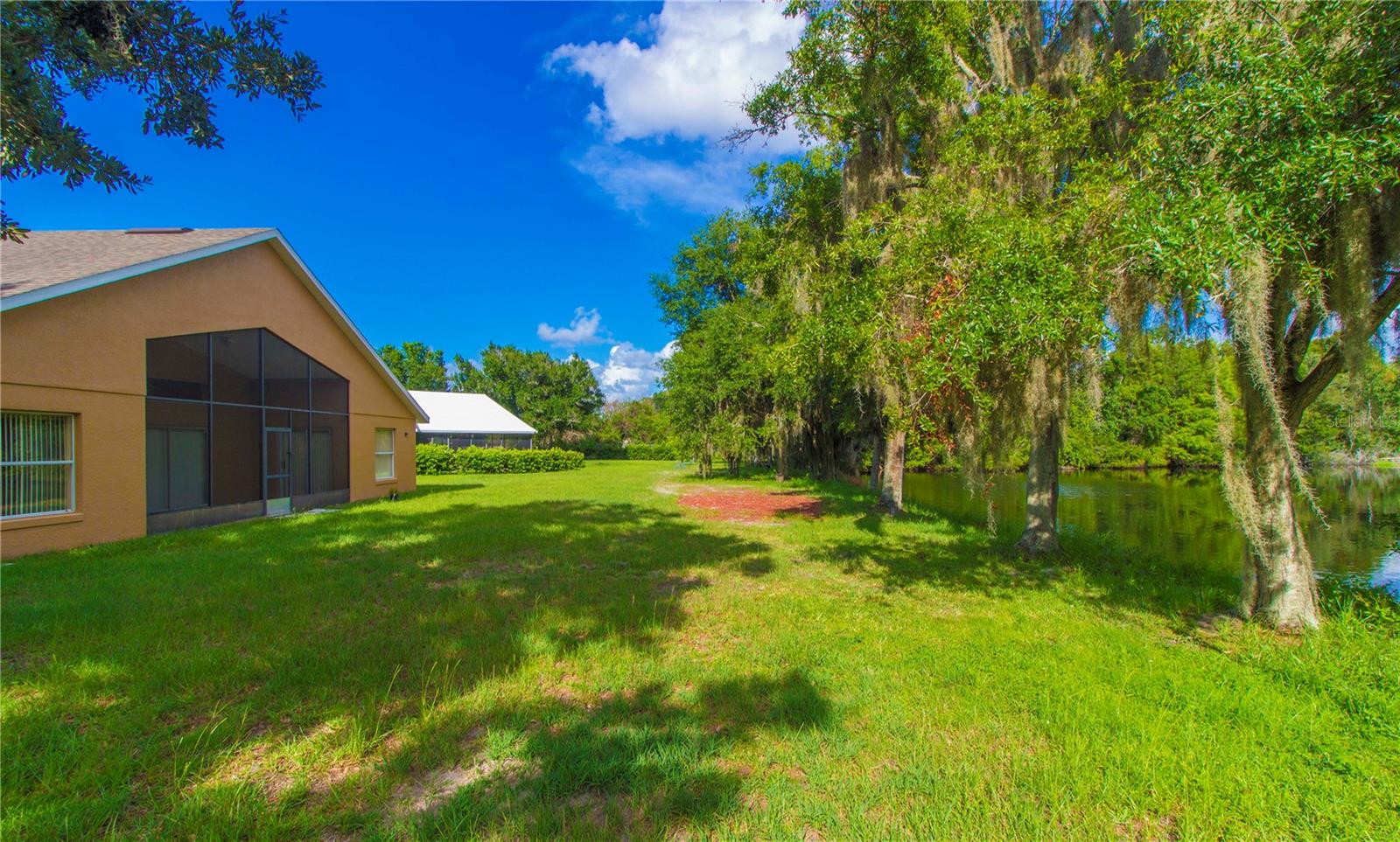 FORTUNE LAKES - Residential