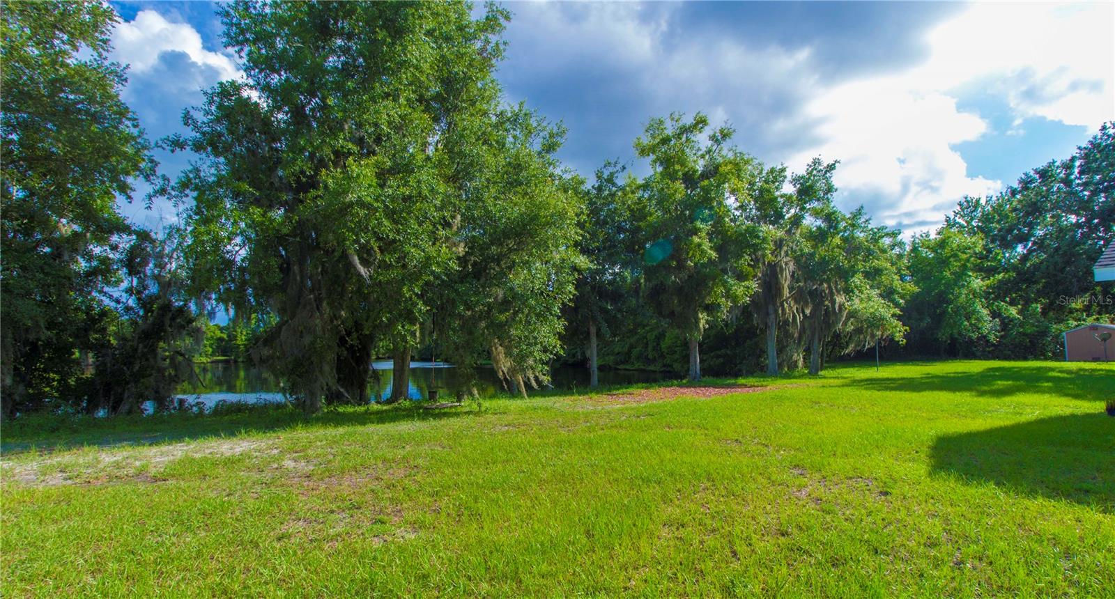 FORTUNE LAKES - Residential