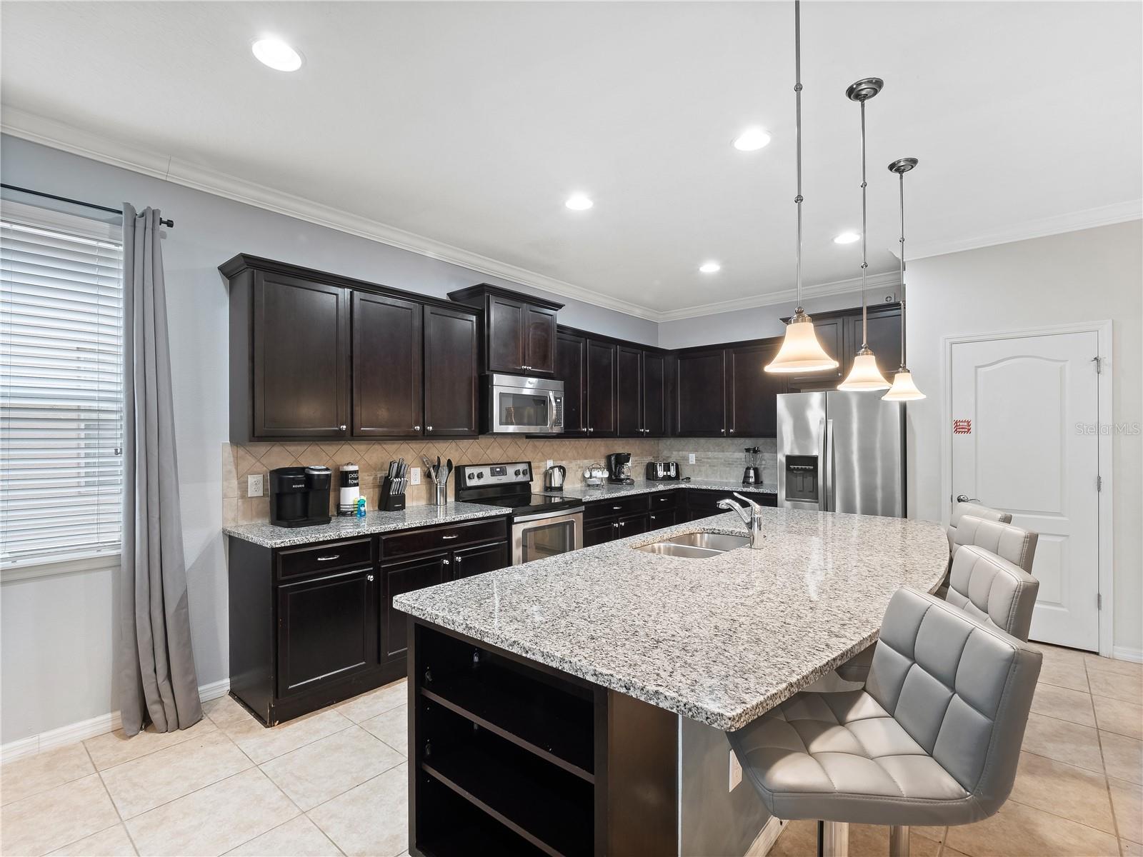 WINDSOR AT WESTSIDE PH 1 - Residential