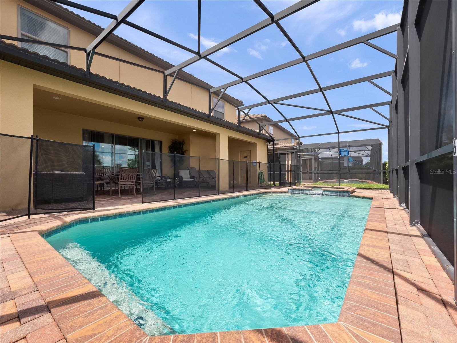 WINDSOR AT WESTSIDE PH 1 - Residential