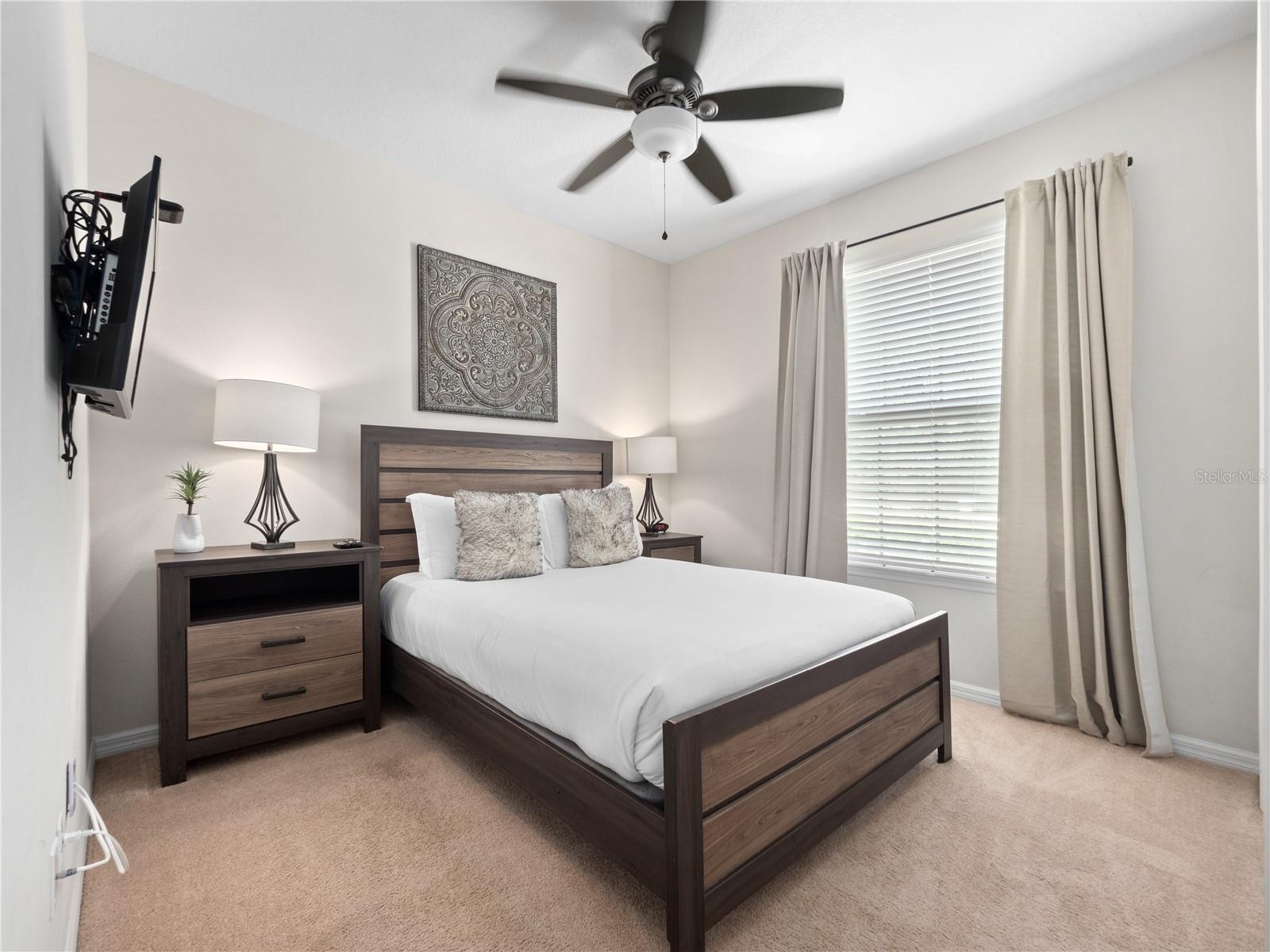WINDSOR AT WESTSIDE PH 1 - Residential