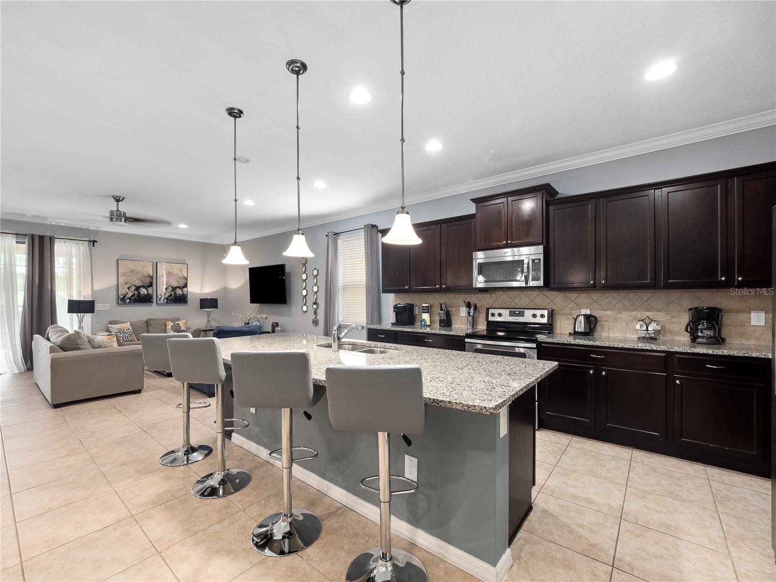 WINDSOR AT WESTSIDE PH 1 - Residential