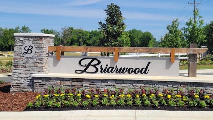 BRIARWOOD - Residential