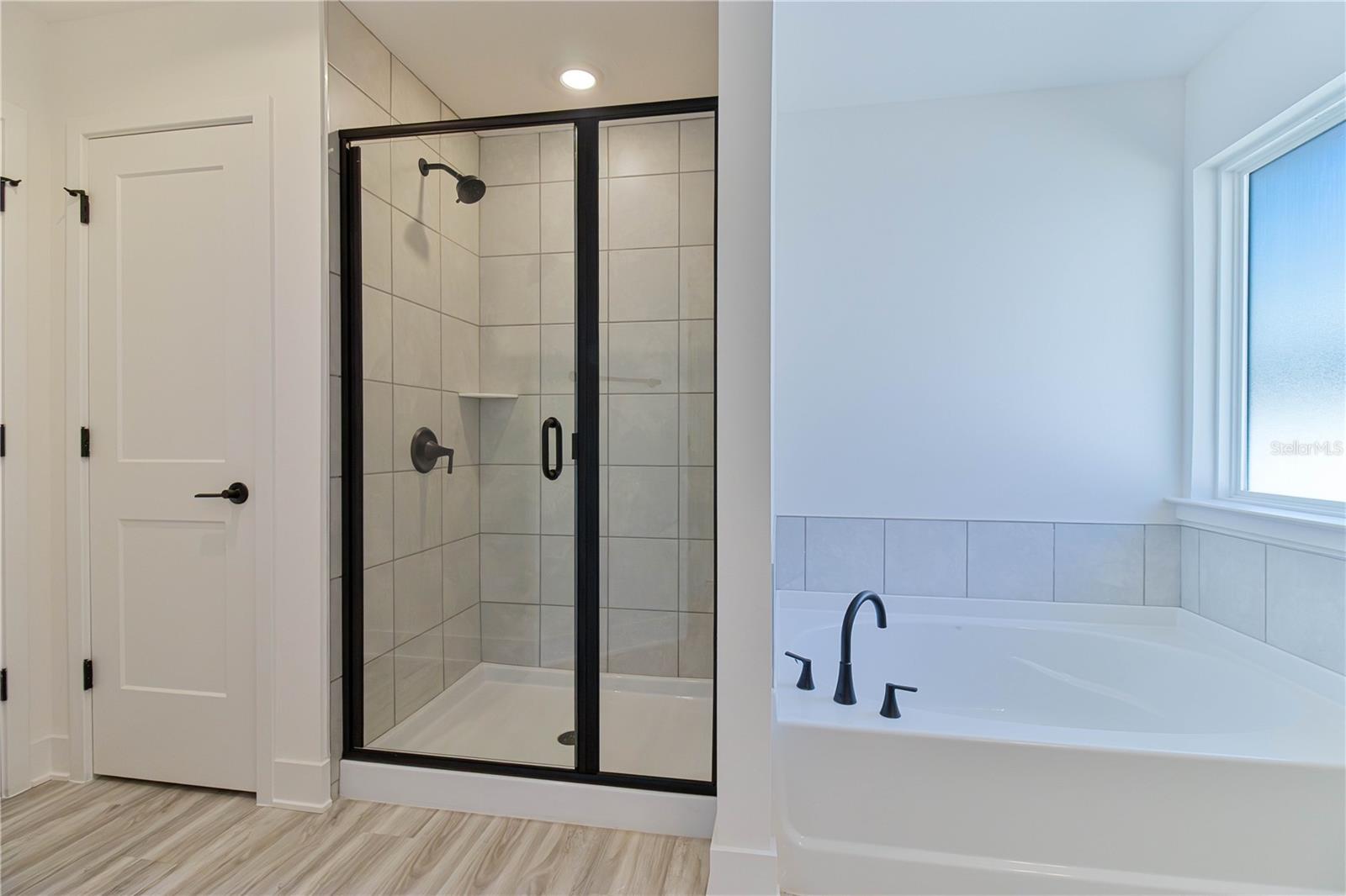 BRIARWOOD - Residential