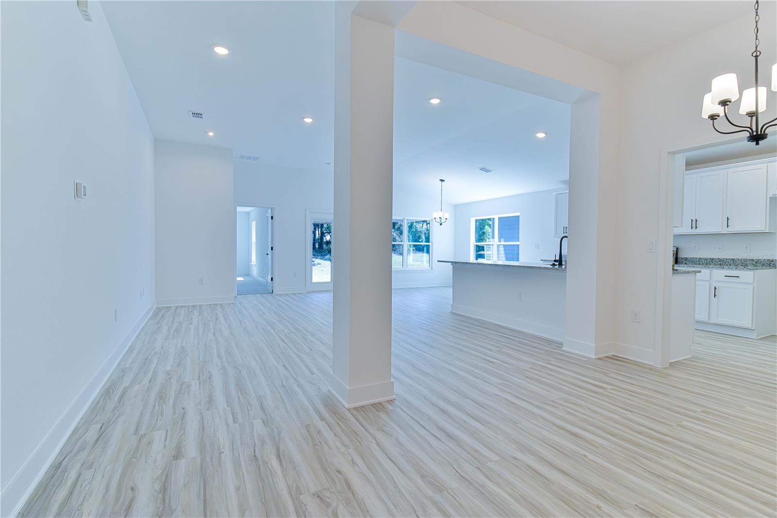 BRIARWOOD - Residential