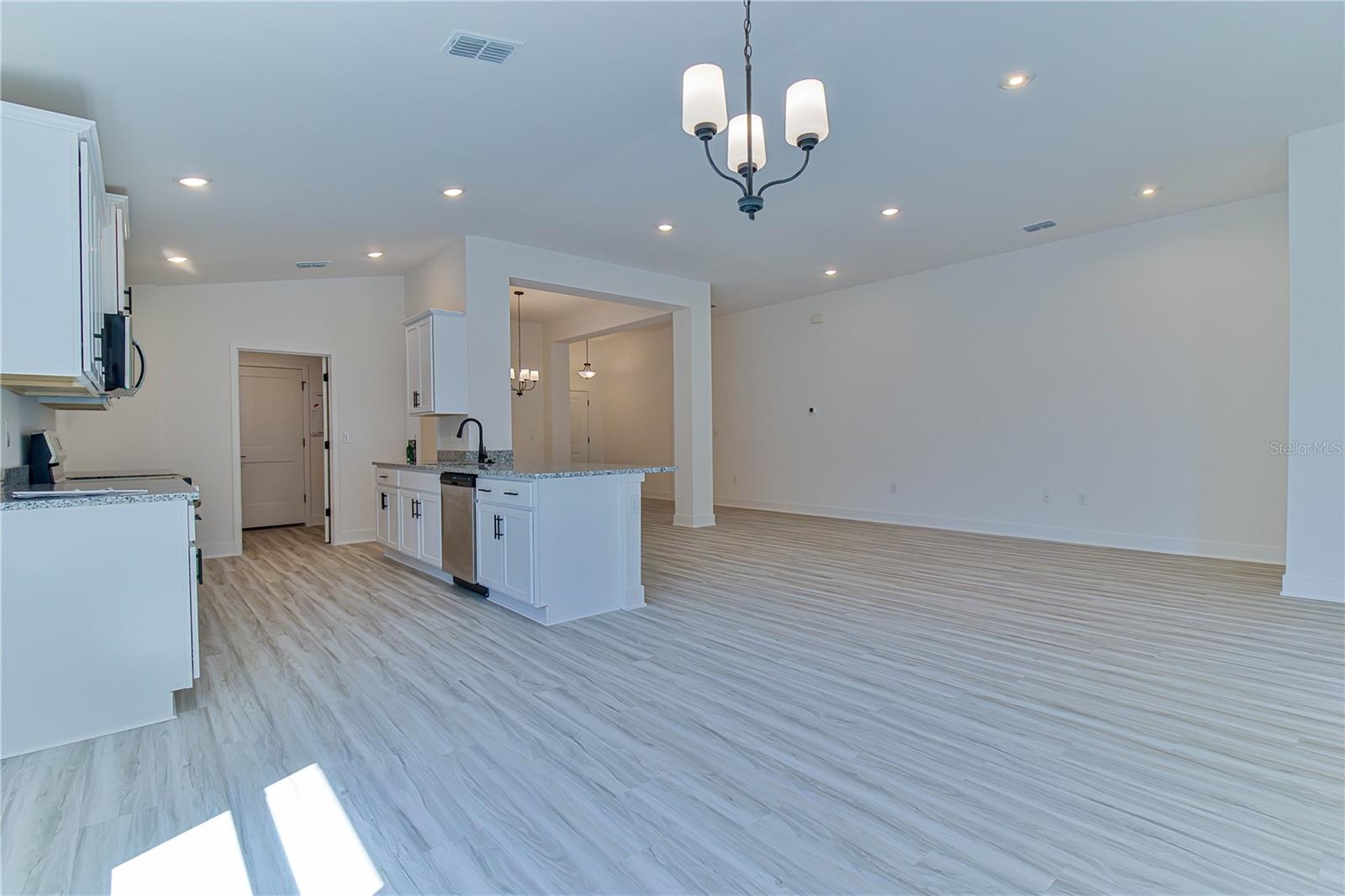 BRIARWOOD - Residential