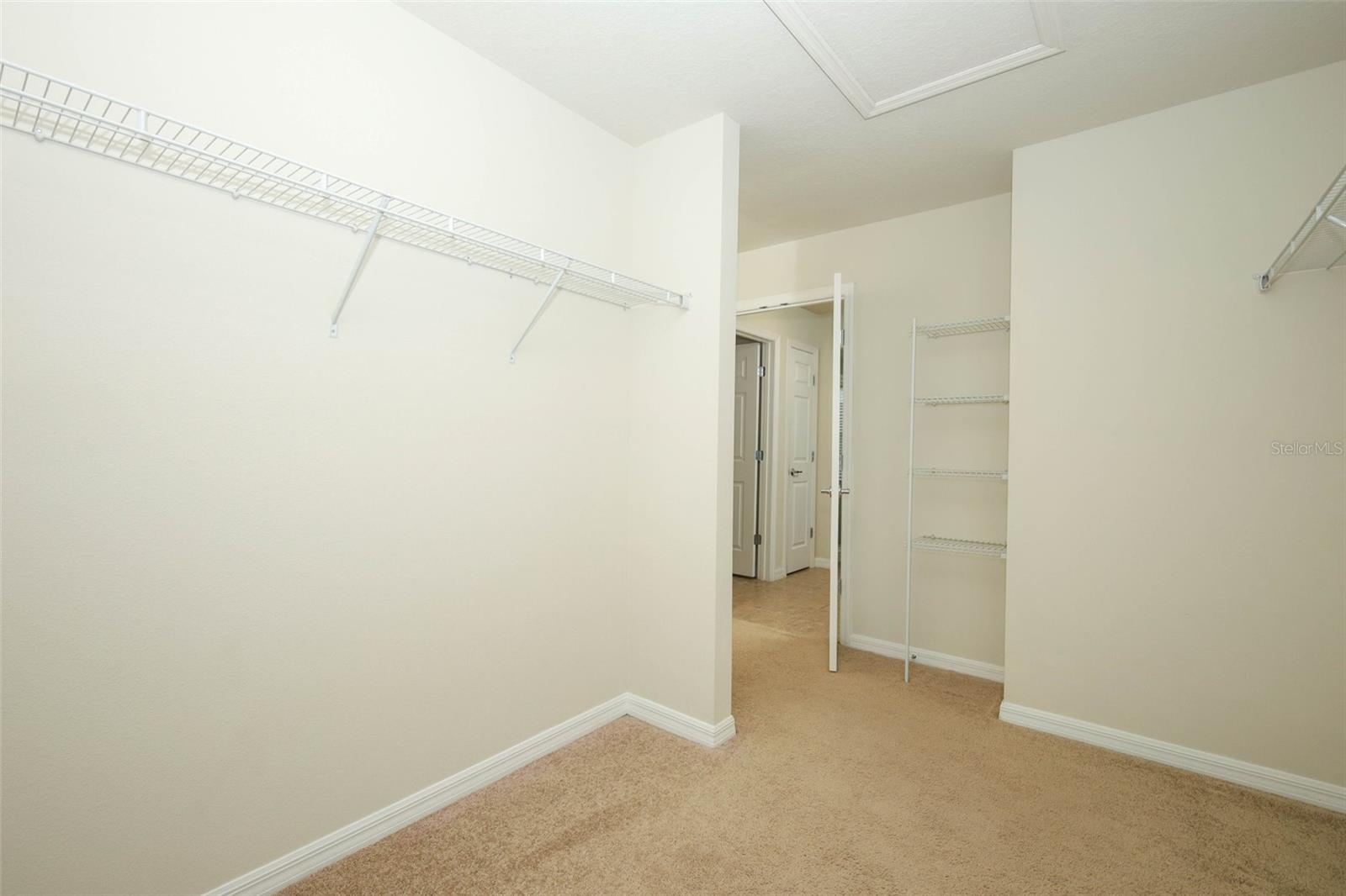 LAKESHORE AT NARCOOSSEE PH 1 - Residential