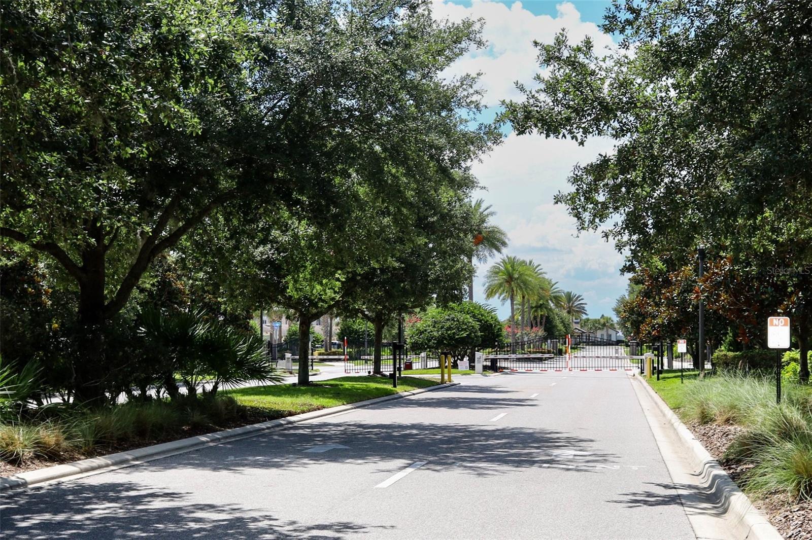 LAKESHORE AT NARCOOSSEE PH 1 - Residential