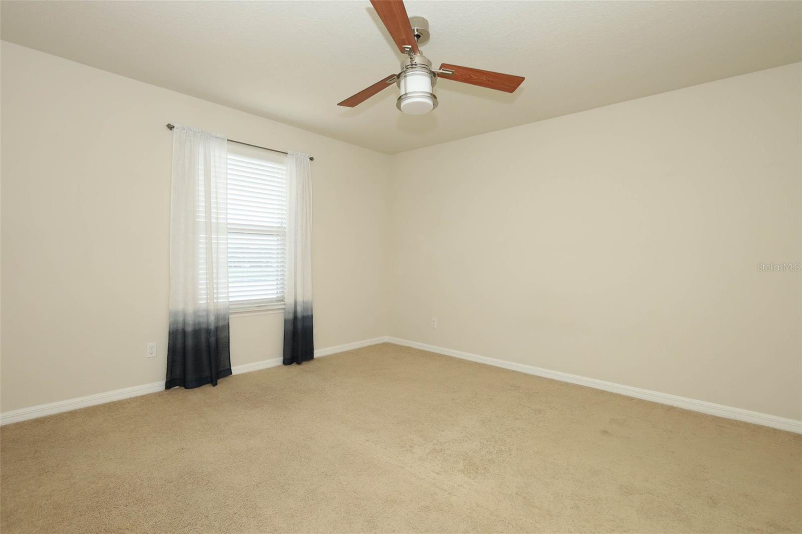 LAKESHORE AT NARCOOSSEE PH 1 - Residential