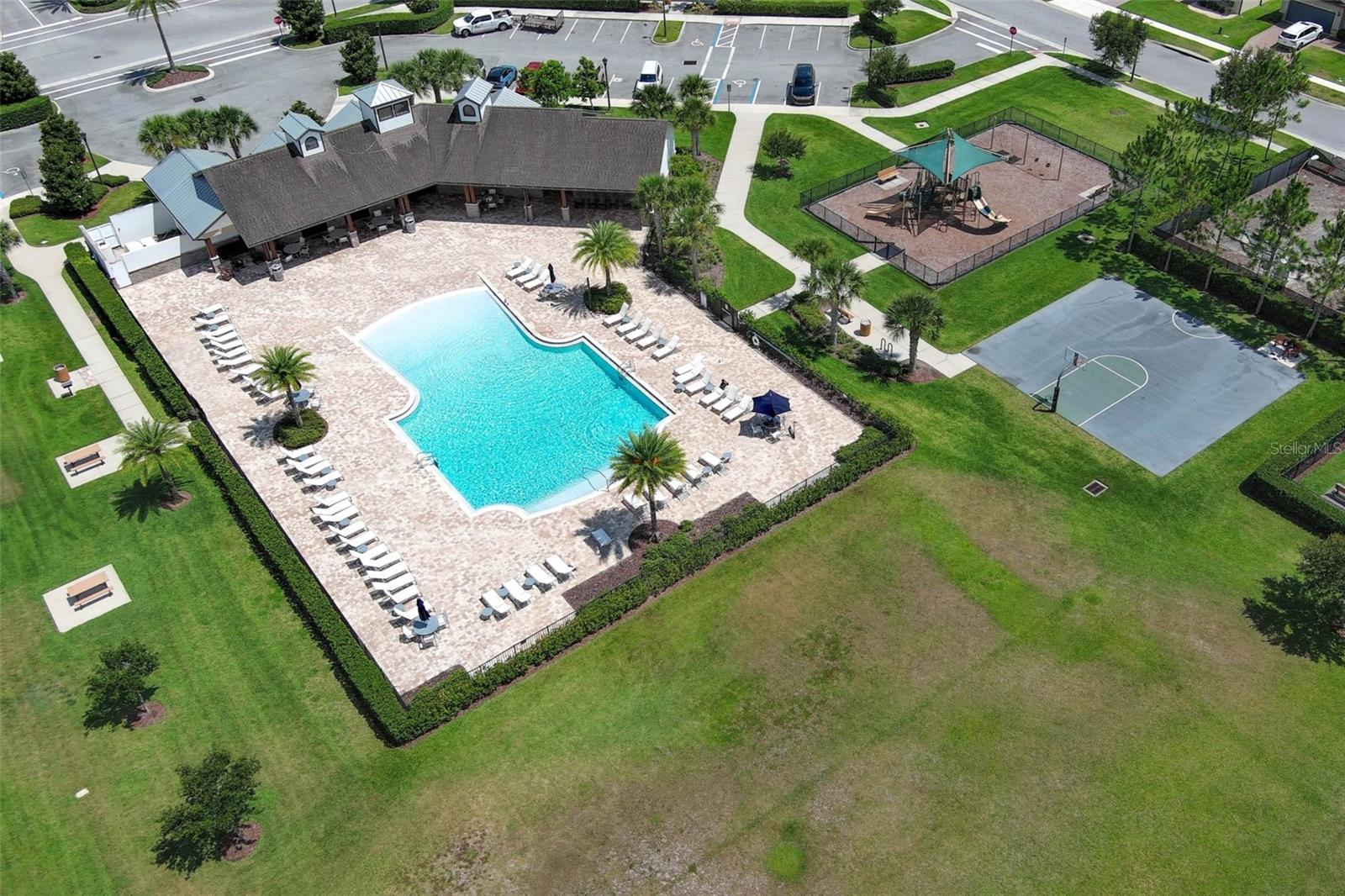 LAKESHORE AT NARCOOSSEE PH 1 - Residential