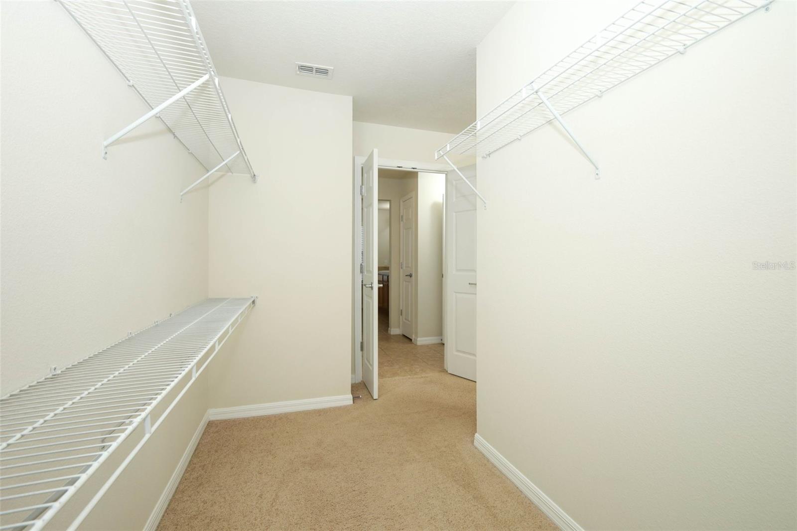 LAKESHORE AT NARCOOSSEE PH 1 - Residential