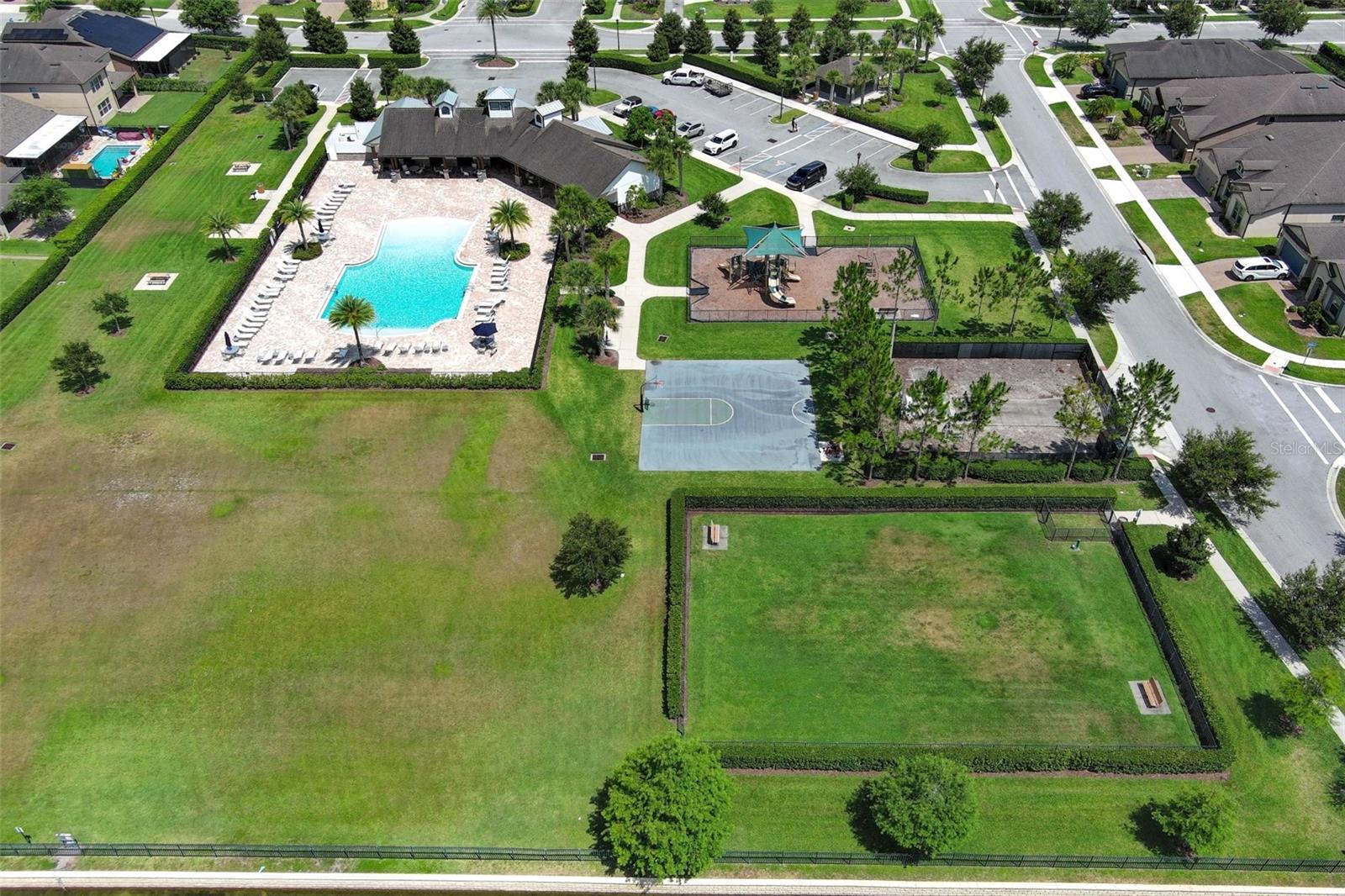 LAKESHORE AT NARCOOSSEE PH 1 - Residential