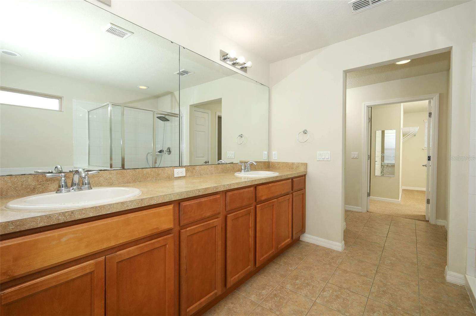LAKESHORE AT NARCOOSSEE PH 1 - Residential