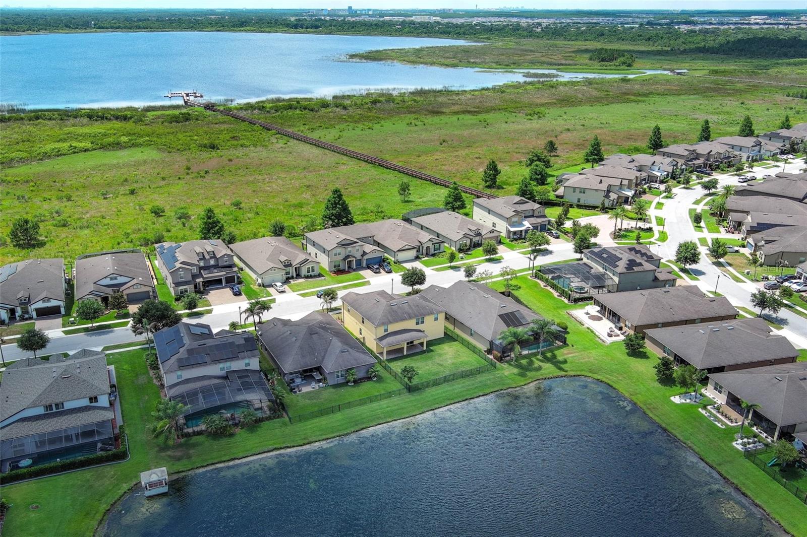 LAKESHORE AT NARCOOSSEE PH 1 - Residential