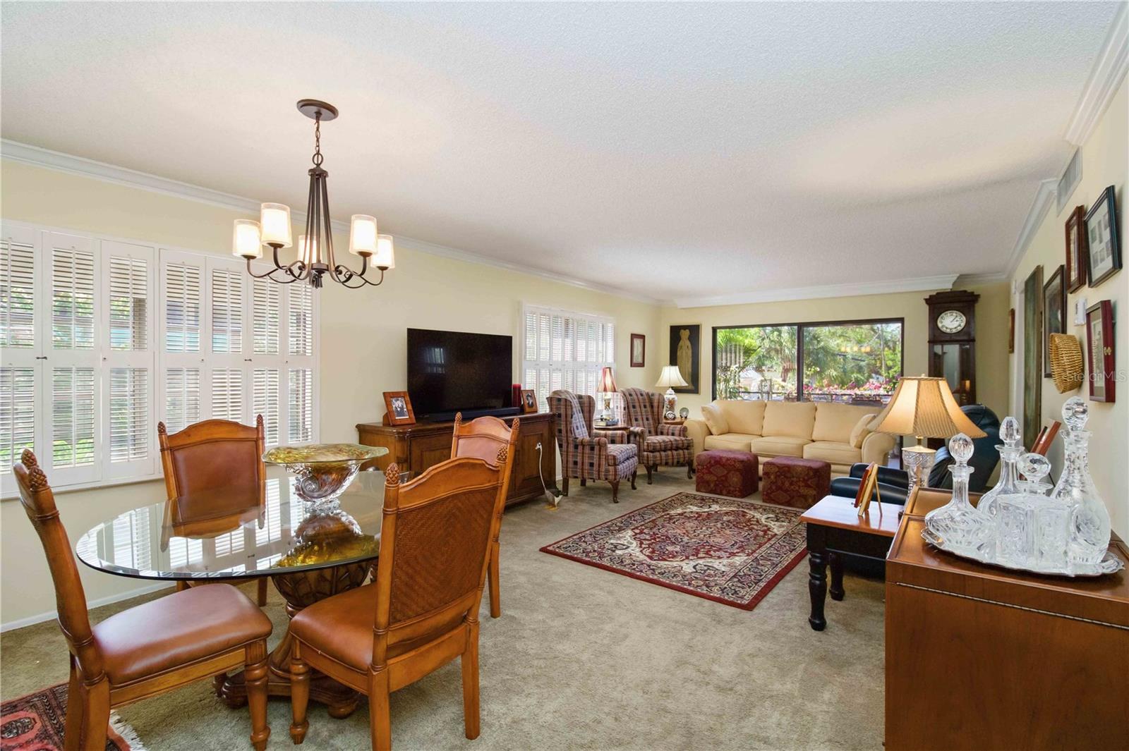 THE RIVERVIEW - Residential