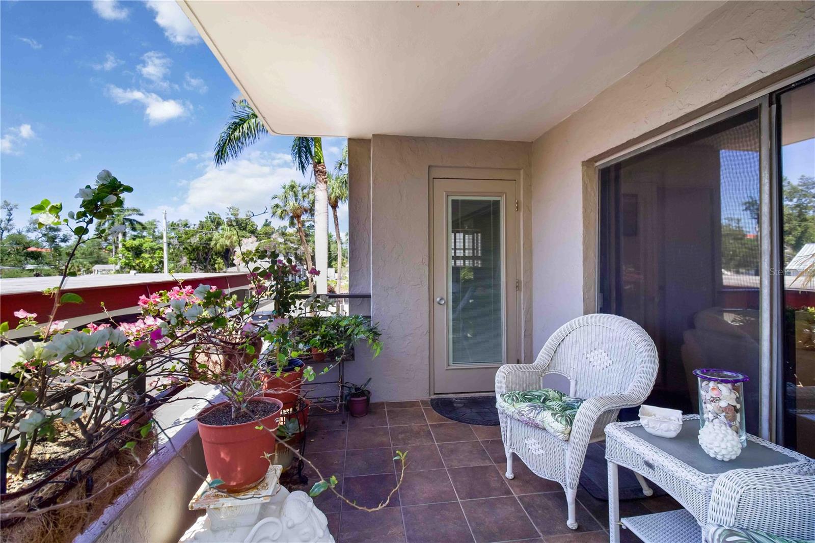 THE RIVERVIEW - Residential