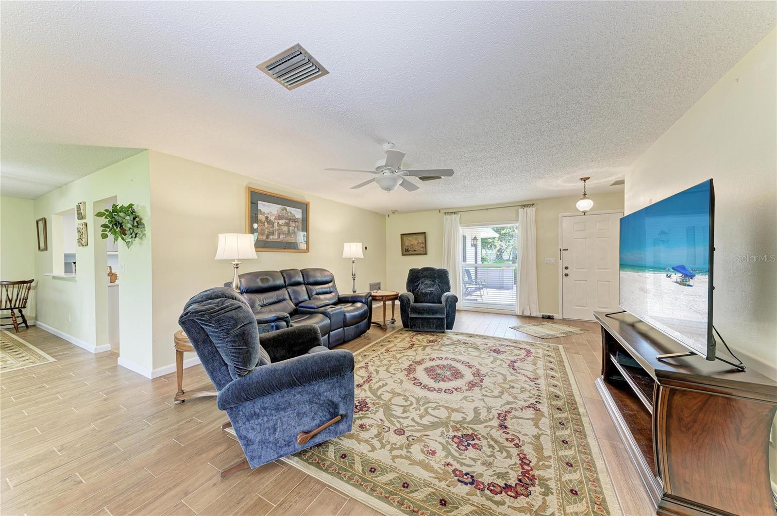PALM-AIRE AT SARASOTA 11-A - Residential