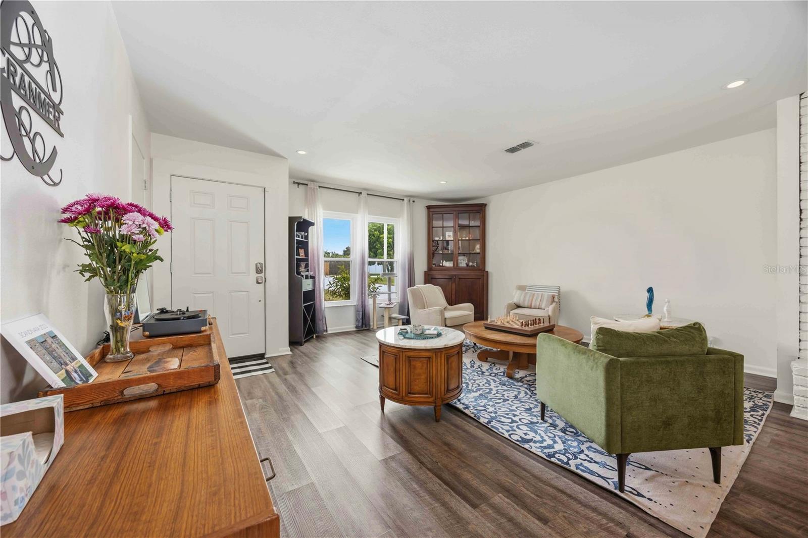 ELOISE WOODS EAST LAKE MARIAM UNIT - Residential