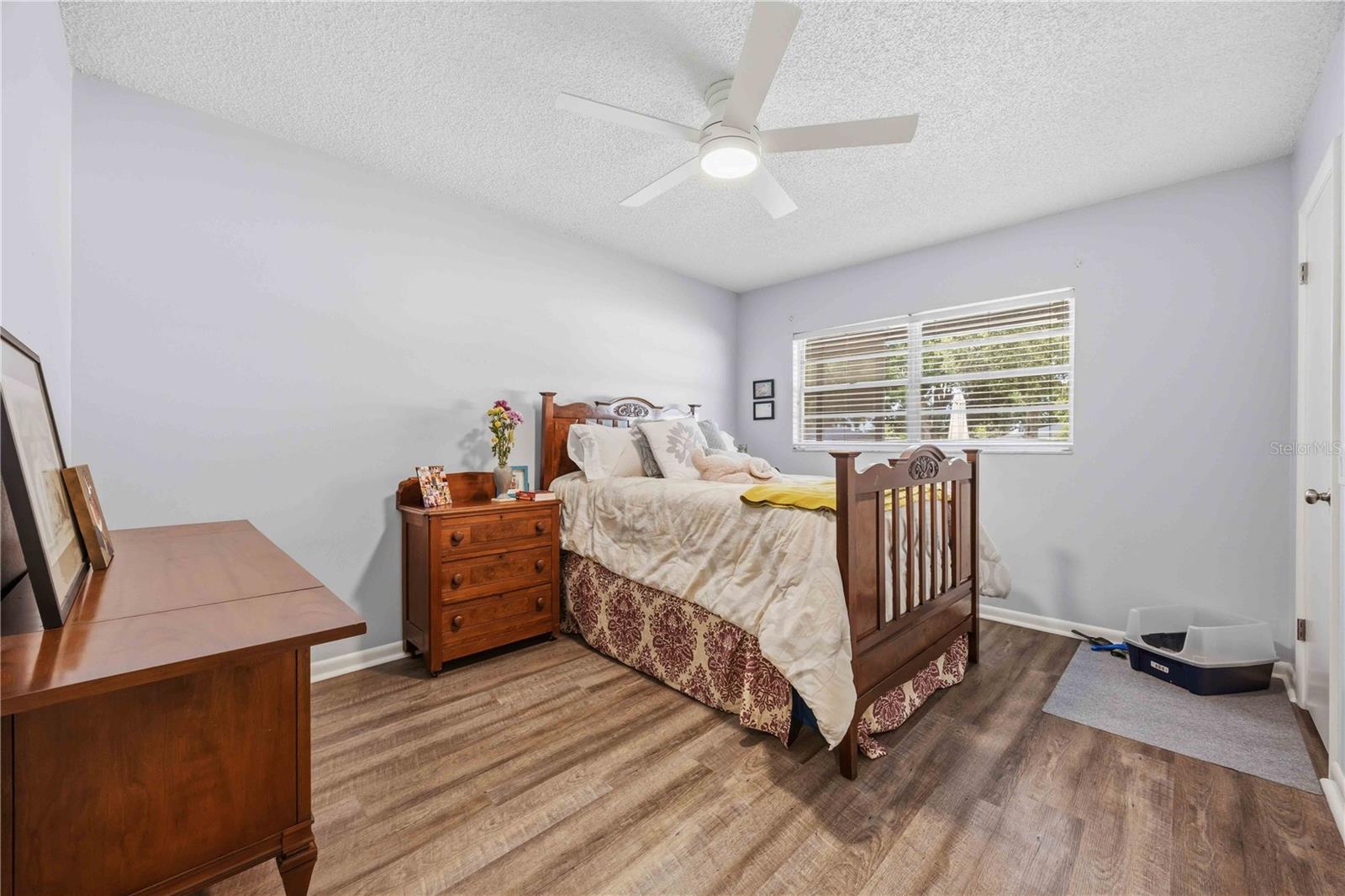ELOISE WOODS EAST LAKE MARIAM UNIT - Residential