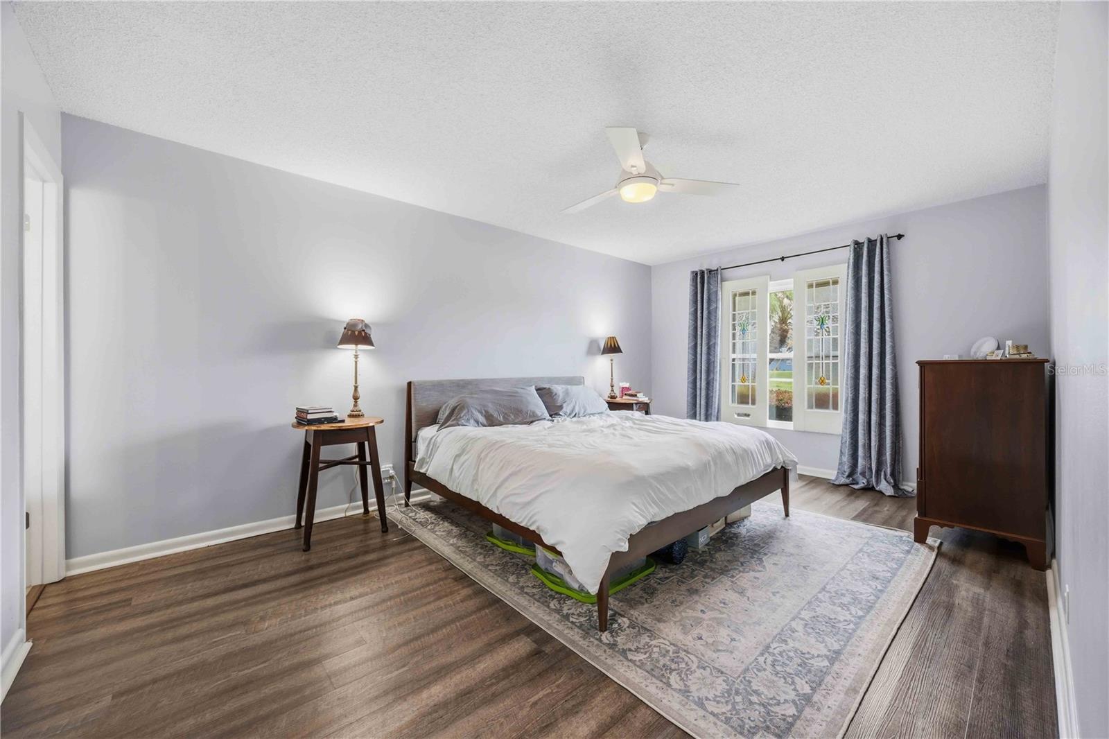 ELOISE WOODS EAST LAKE MARIAM UNIT - Residential